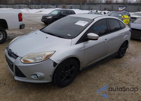 2013 Ford Focus Se z USA, uszkodzony, nr VIN 1FADP3F21DL231989